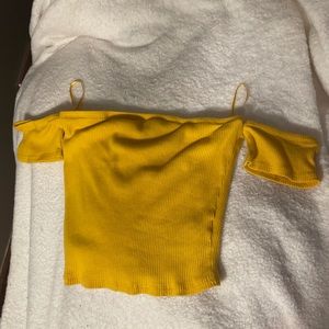 womens small yellow croptop